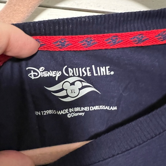 Men’s Disney cruiseline tee - Picture 2 of 4